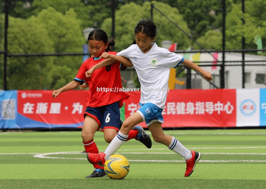 南宫娱乐-关注焦点战役：女子足球比赛引爆现场气氛