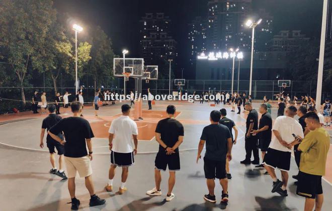 南宫娱乐-篮球裁判培训班举办，新一届裁判员接受专业训练