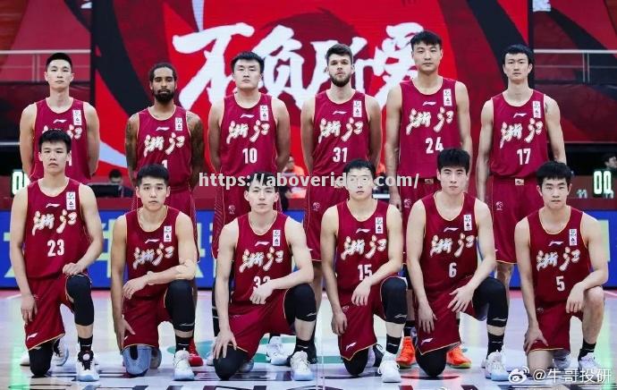 尼克斯队高层信心不减，调整球队阵容备战新赛季